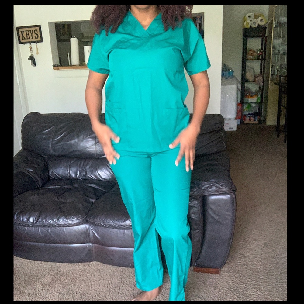 Scrubs/ pharmacist scrub